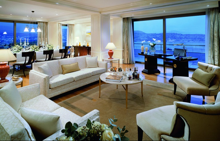 Private dining στην Presidential Suite του Arion 