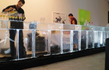 Ice bar, μια πρωτότυπη πρόταση της Ice Gallery για όσους θέλουν να κλέψουν τις εντυπώσεις